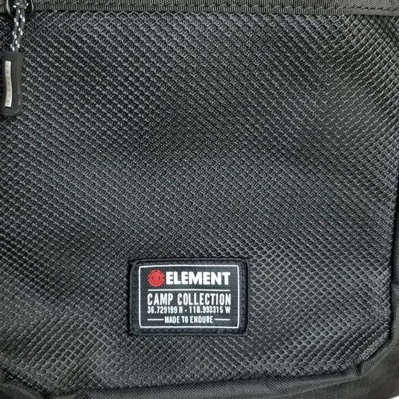 Element Camp Collection 30 liters Backpack New - Picture 2 of 8